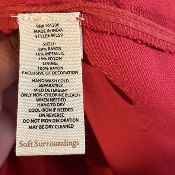 Soft Surroundings- NWT - gold and orange Bellflower Top - multi-floral - size 1X - Picture 11 of 11